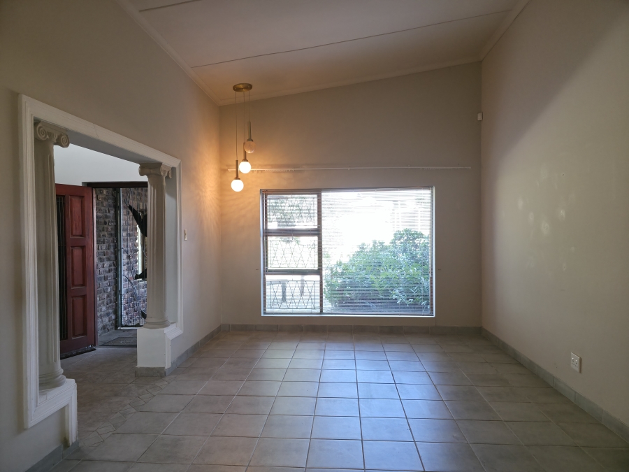 4 Bedroom Property for Sale in Noorsekloof Eastern Cape